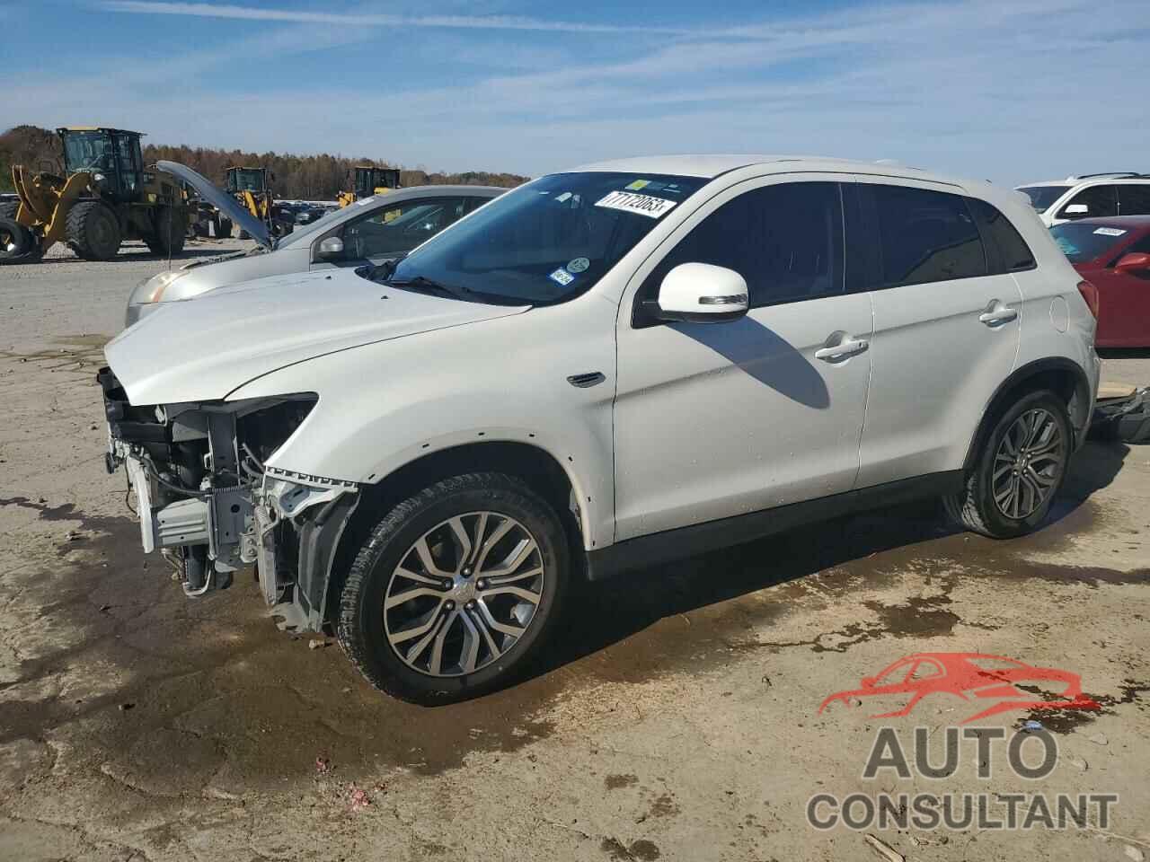MITSUBISHI OUTLANDER 2018 - JA4AP3AU0JU020496