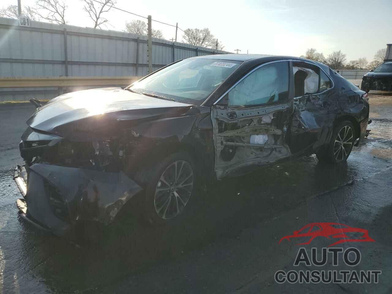 TOYOTA CAMRY 2020 - 4T1G11AK0LU973552