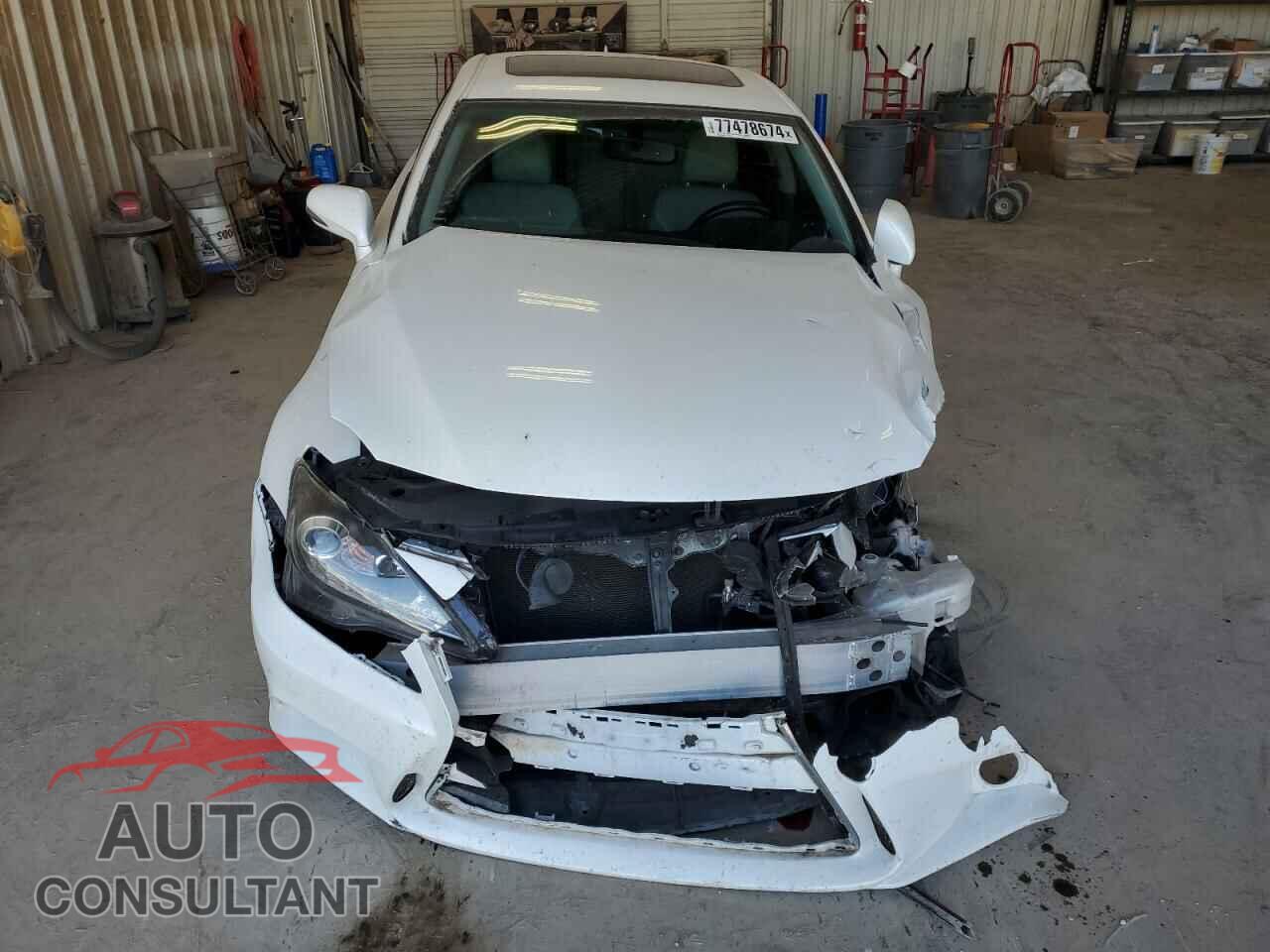 LEXUS IS 2010 - JTHBF5C27A5107843