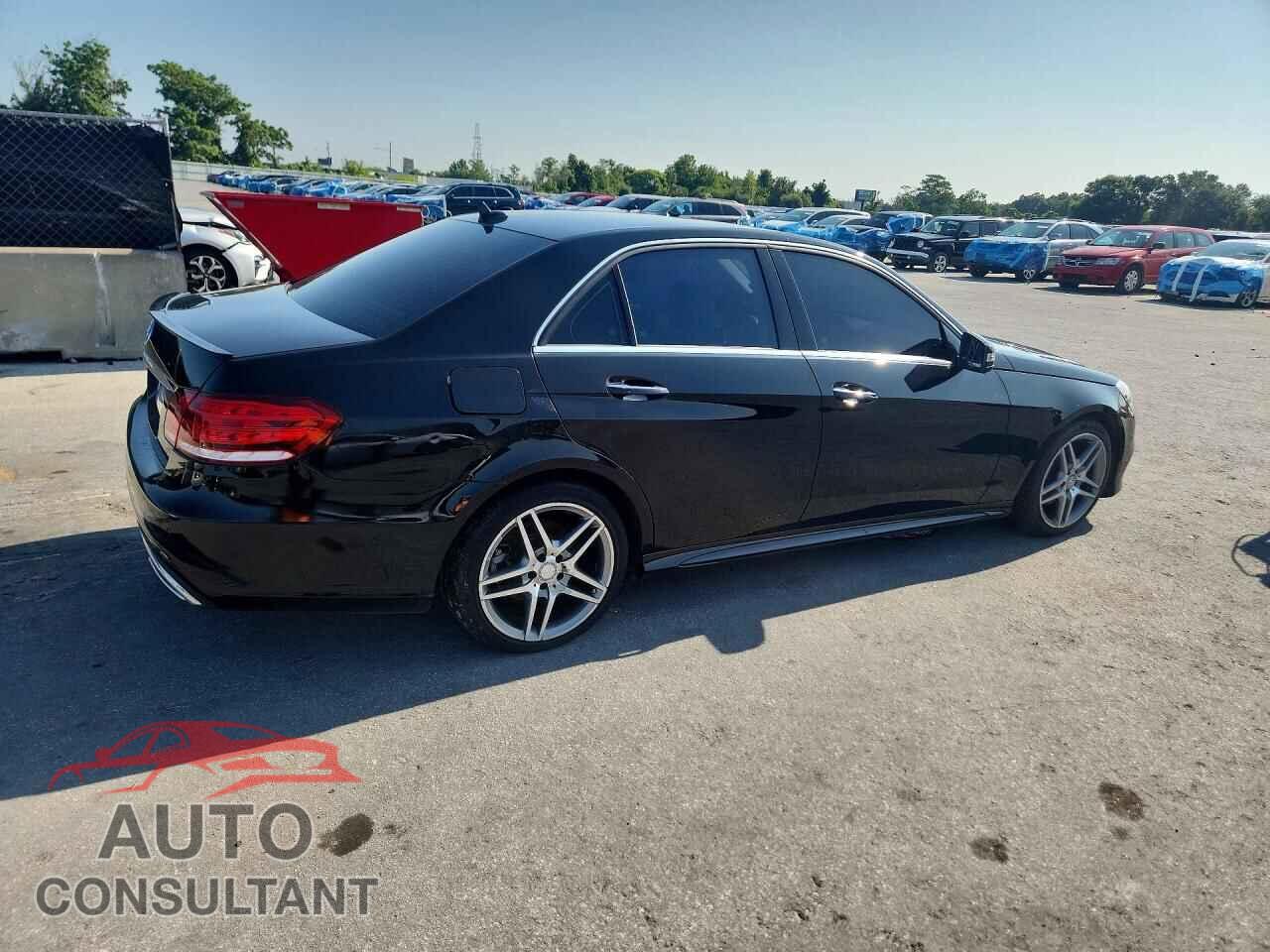 MERCEDES-BENZ E-CLASS 2015 - WDDHF6FB3FB117118