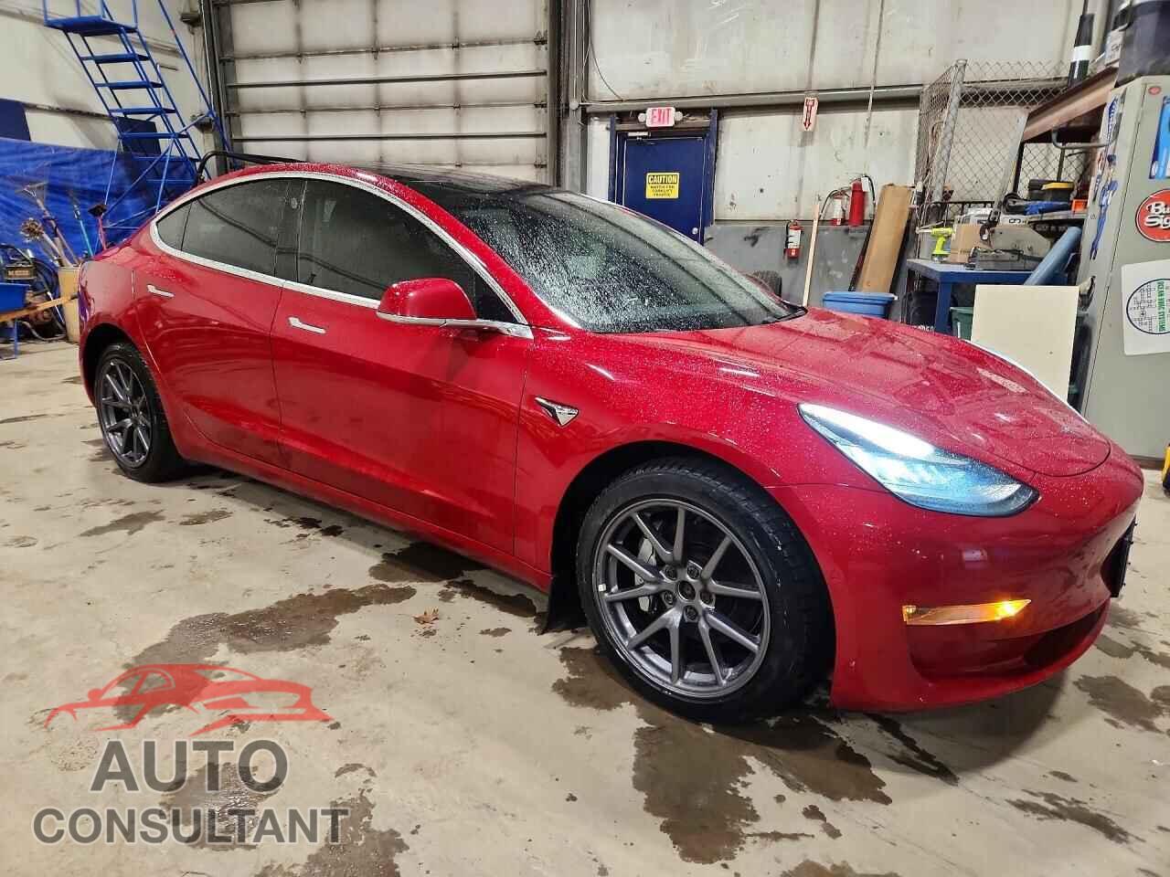 TESLA MODEL 3 2018 - 5YJ3E1EB9JF109574