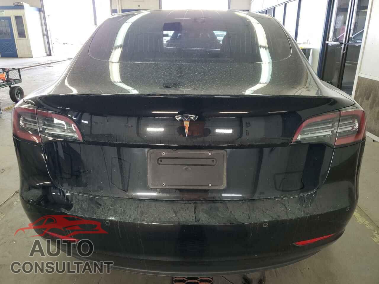TESLA MODEL 3 2020 - 5YJ3E1EA7LF660810