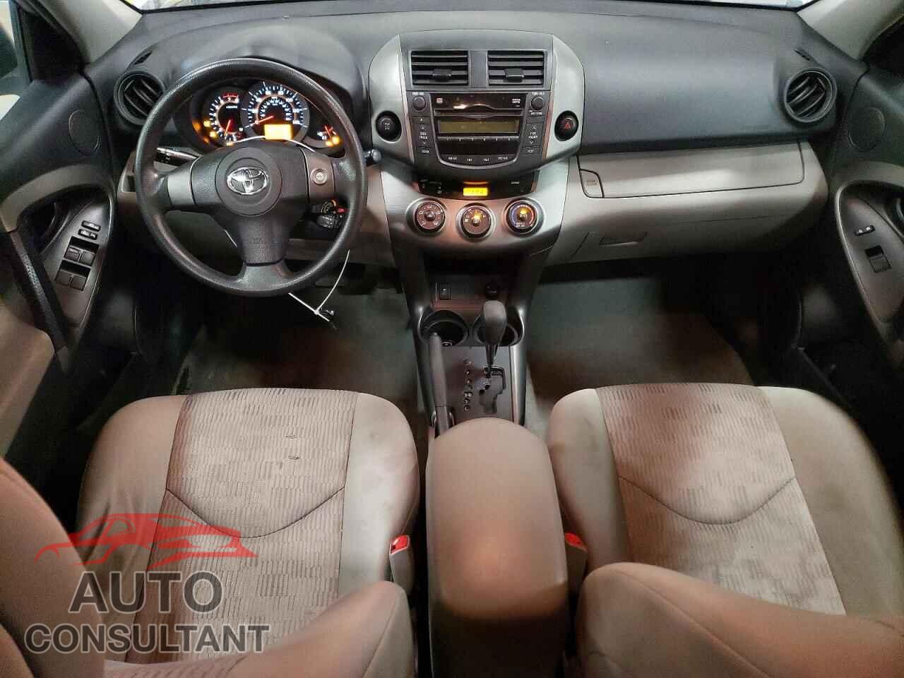 TOYOTA RAV4 2011 - 2T3BF4DV4BW134934