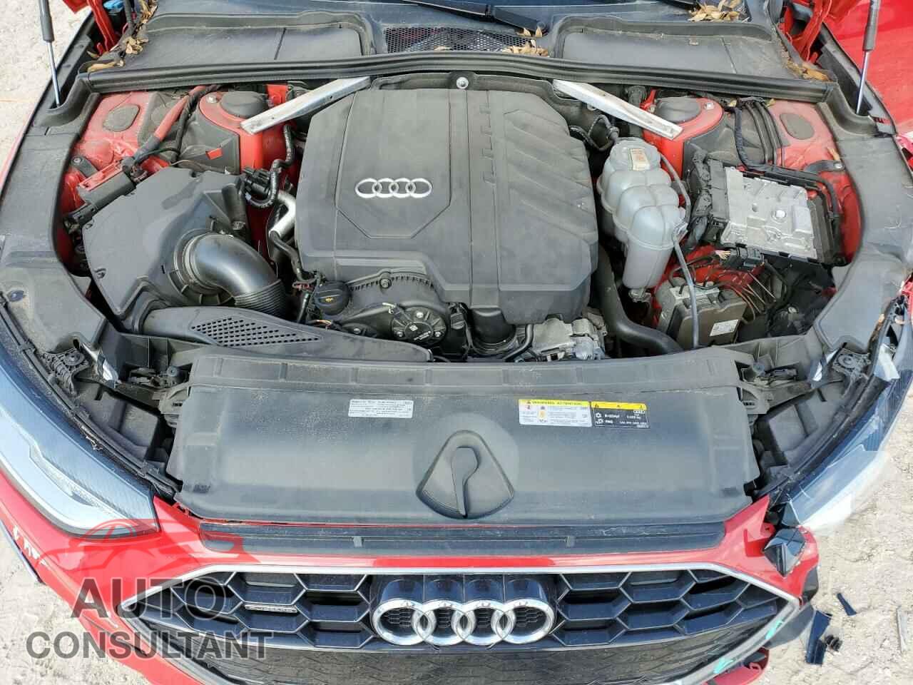 AUDI A4 2021 - WAUDAAF44MA041596