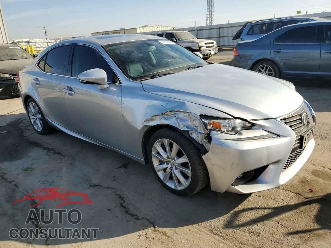 LEXUS IS 2016 - JTHBA1D21G5018607