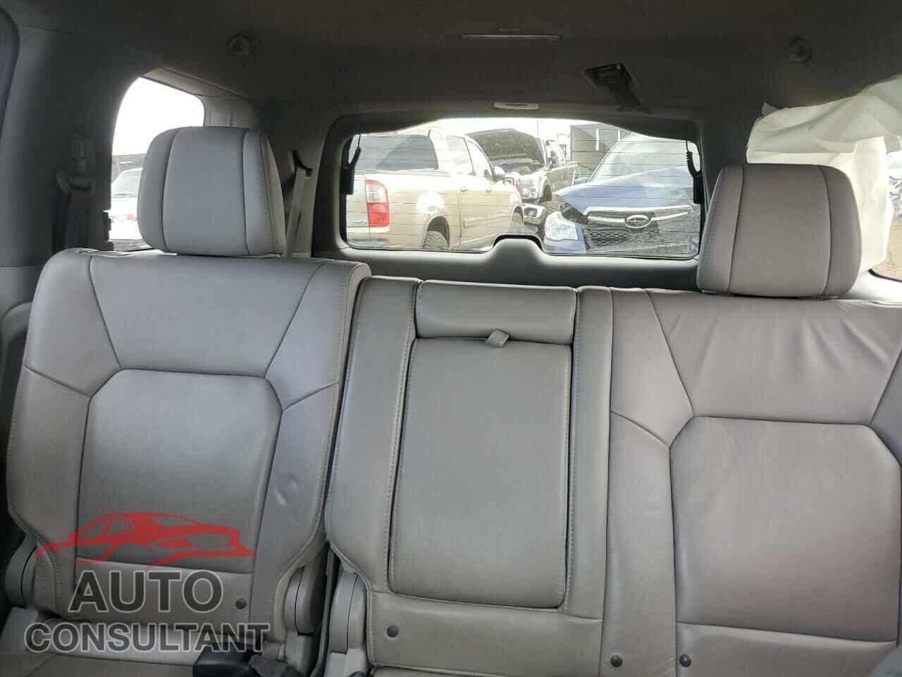 HONDA PILOT 2014 - 5FNYF4H5XEB014344