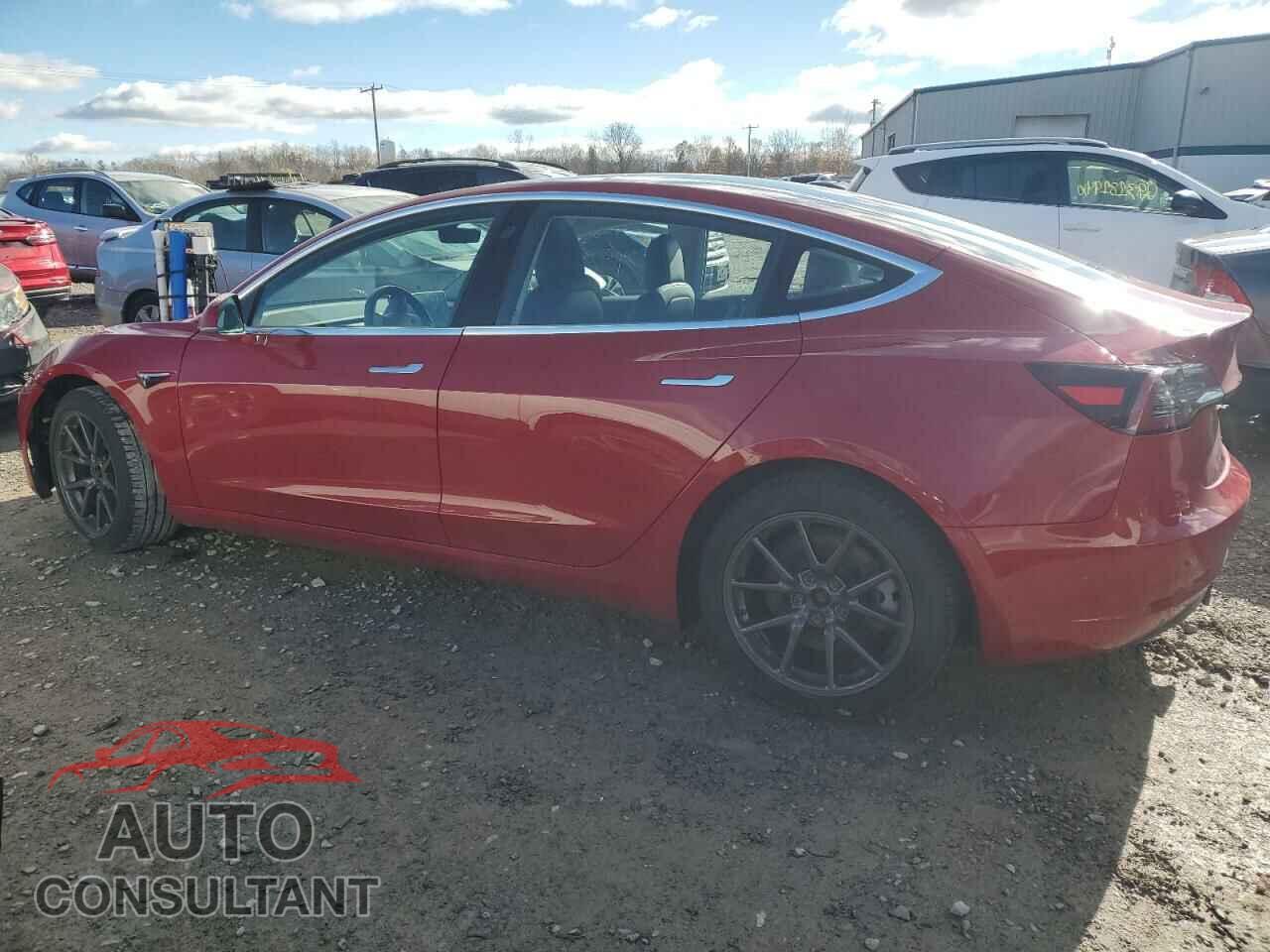 TESLA MODEL 3 2018 - 5YJ3E1EB5JF069638