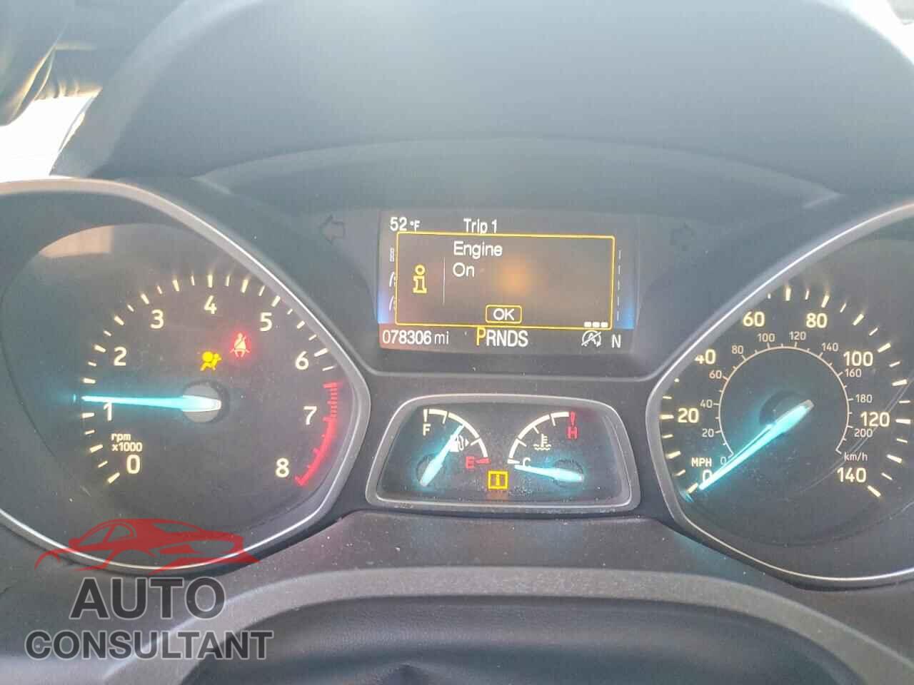 FORD ESCAPE 2017 - 1FMCU9J94HUB76911