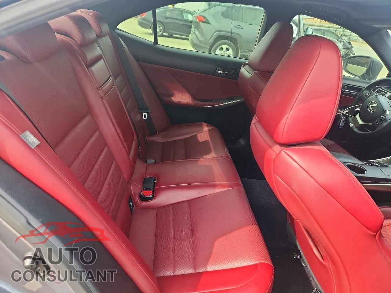 LEXUS IS 2014 - JTHBE1D23E5004919