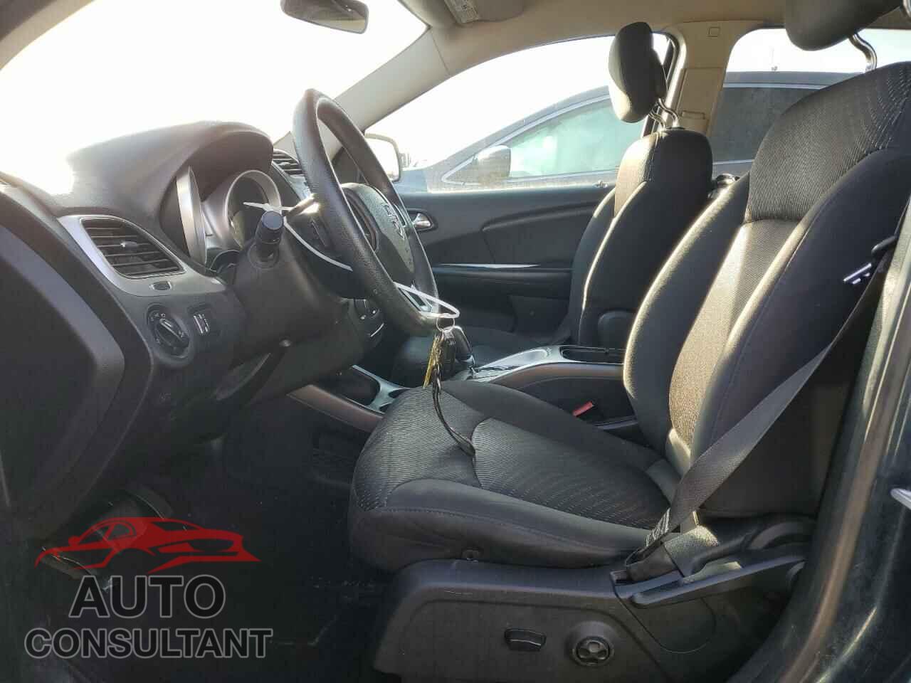 DODGE JOURNEY 2015 - 3C4PDCBB2FT577109