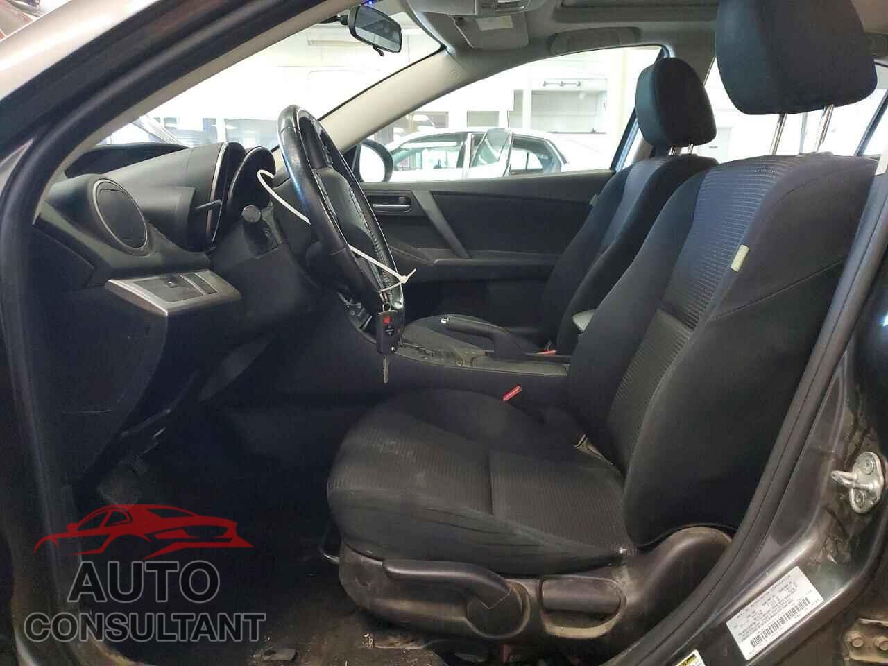 MAZDA 3 2012 - JM1BL1V84C1593364
