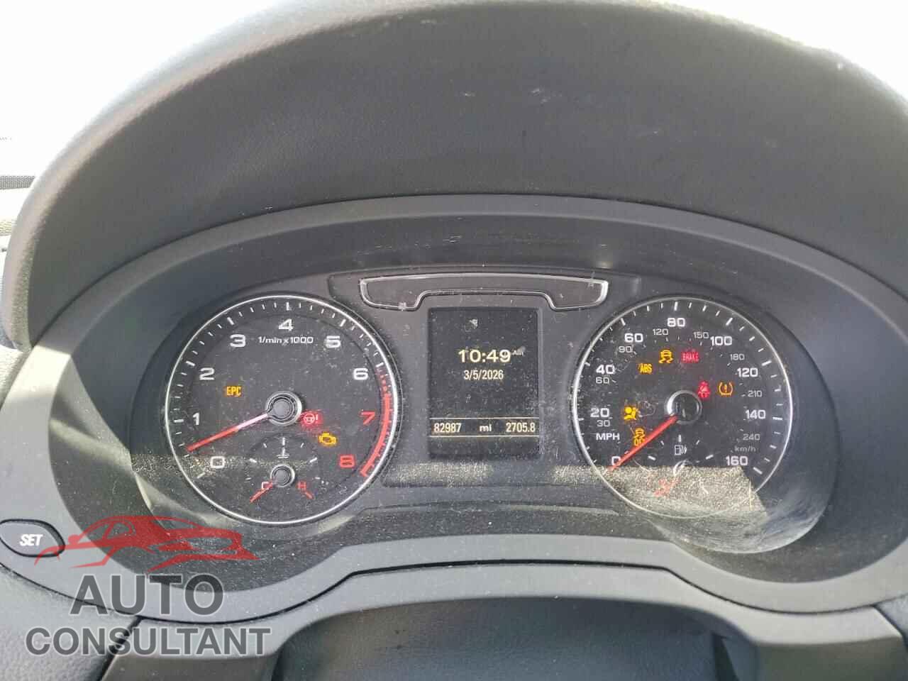 AUDI Q3 2018 - WA1ECCFS8JR021502