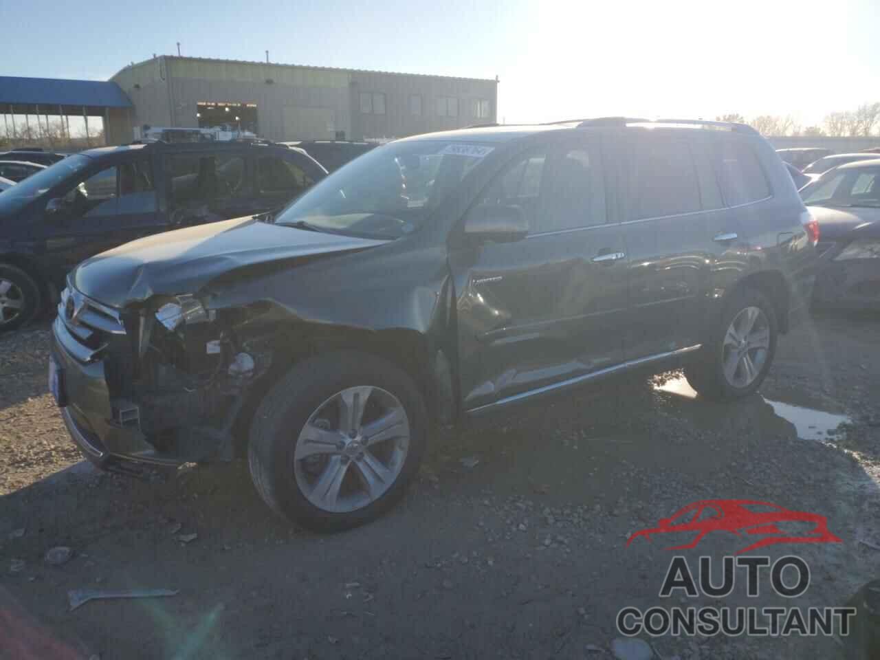 TOYOTA HIGHLANDER 2013 - 5TDDK3EHXDS257083