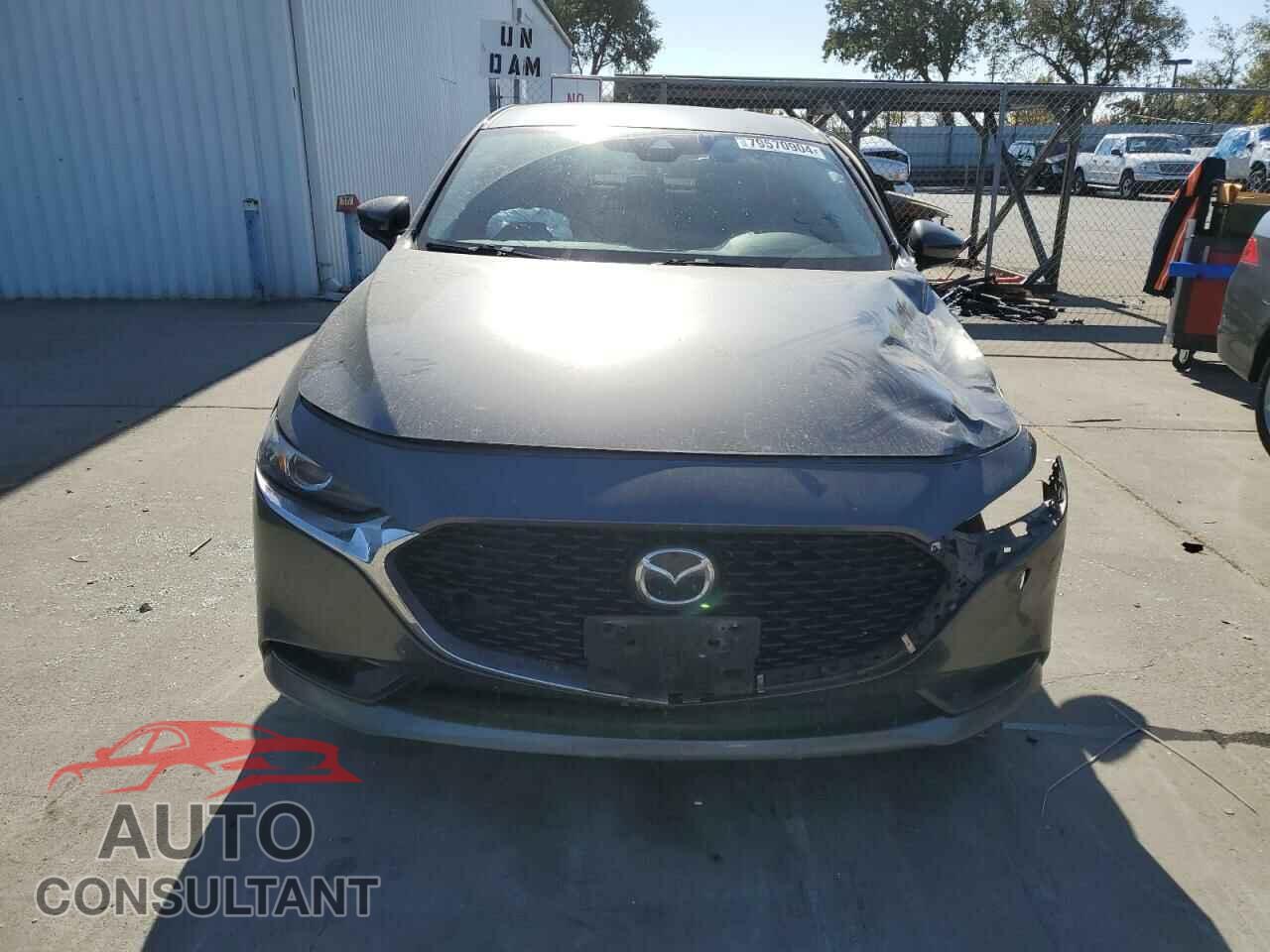 MAZDA 3 2019 - JM1BPACL4K1111289