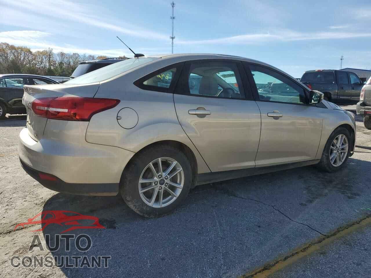 FORD FOCUS 2017 - 1FADP3F21HL200960