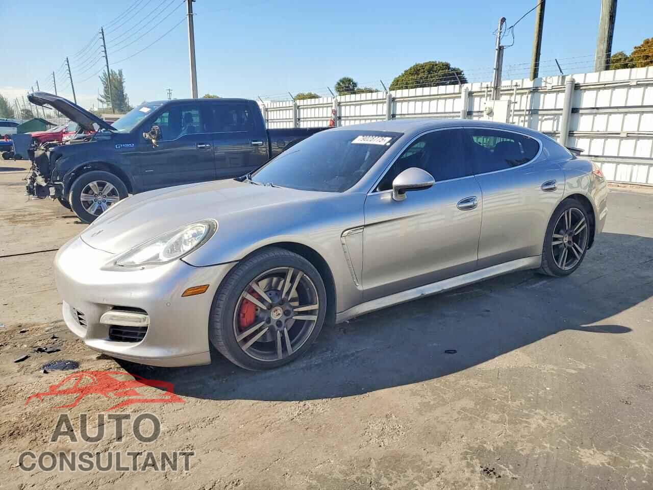 PORSCHE PANAMERA 2011 - WP0AC2A74BL090175