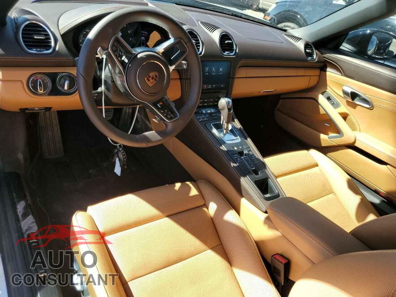 PORSCHE BOXSTER 2019 - WP0CA2A86KS210880