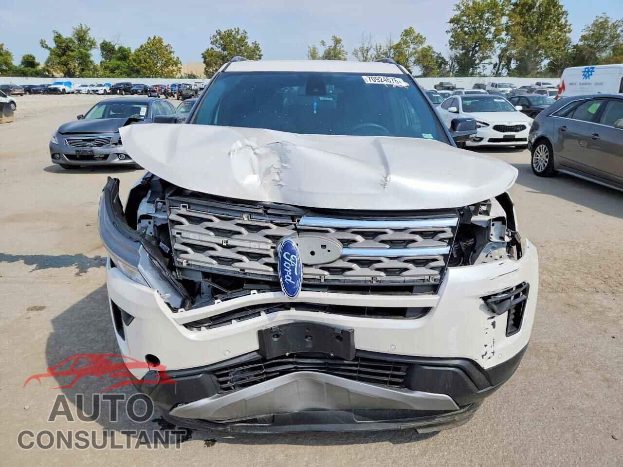 FORD EXPLORER 2018 - 1FM5K8DH8JGB89032
