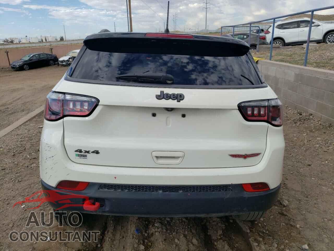 JEEP COMPASS 2020 - 3C4NJDDB9LT111904