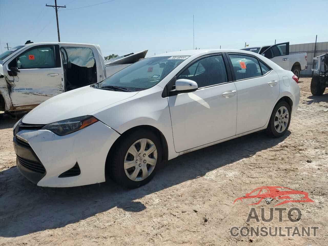 TOYOTA COROLLA 2018 - 2T1BURHE4JC121252