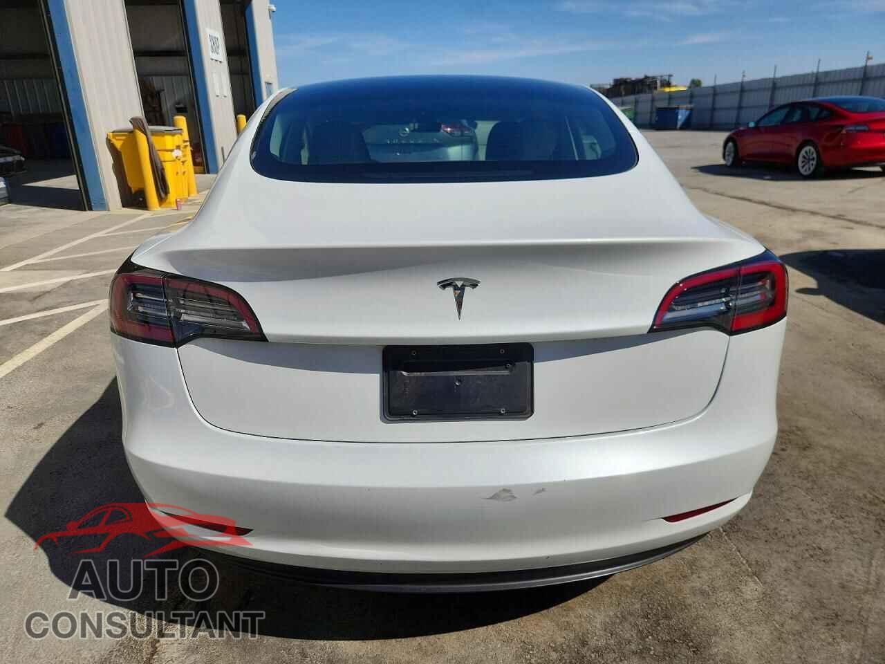 TESLA MODEL 3 2023 - 5YJ3E1EA8PF452294