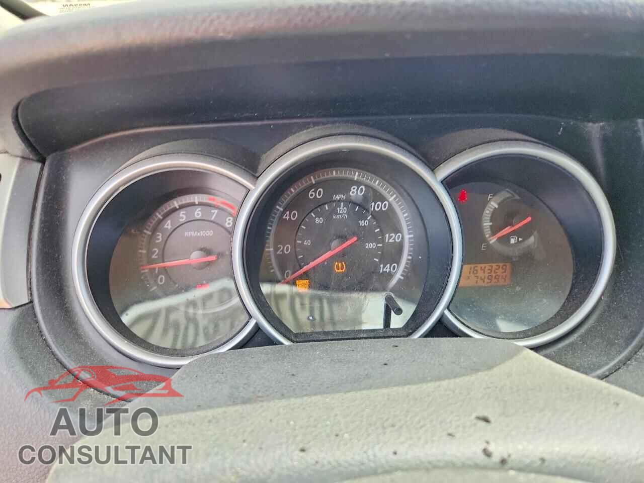 NISSAN VERSA 2011 - 3N1BC1AP9BL479464