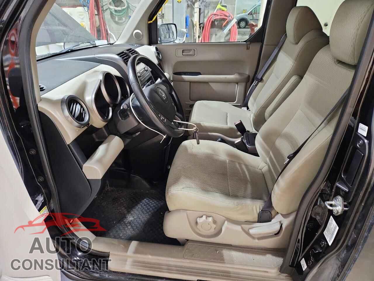 HONDA ELEMENT 2011 - 5J6YH2H73BL006797