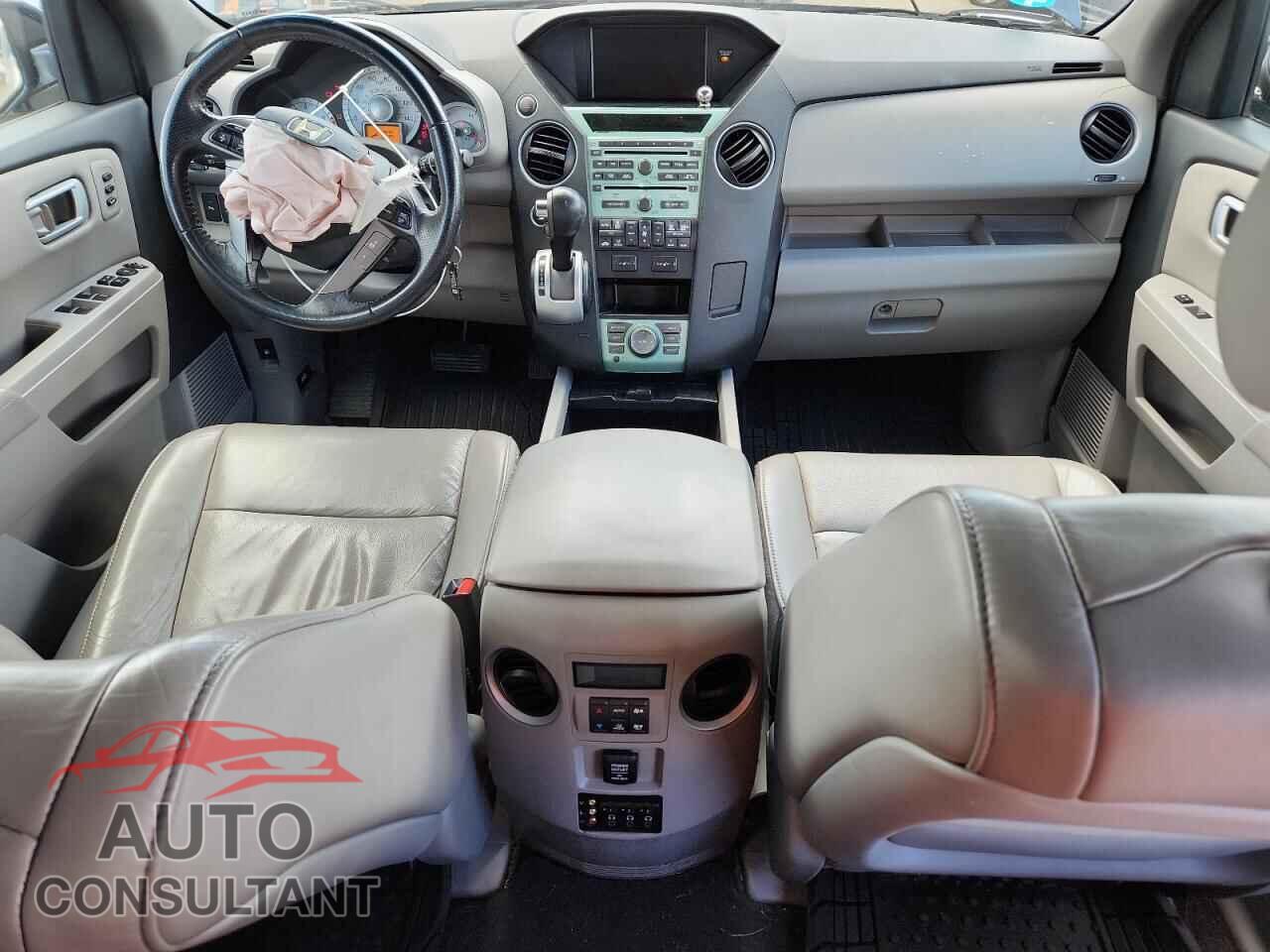 HONDA PILOT 2011 - 5FNYF4H98BB077425
