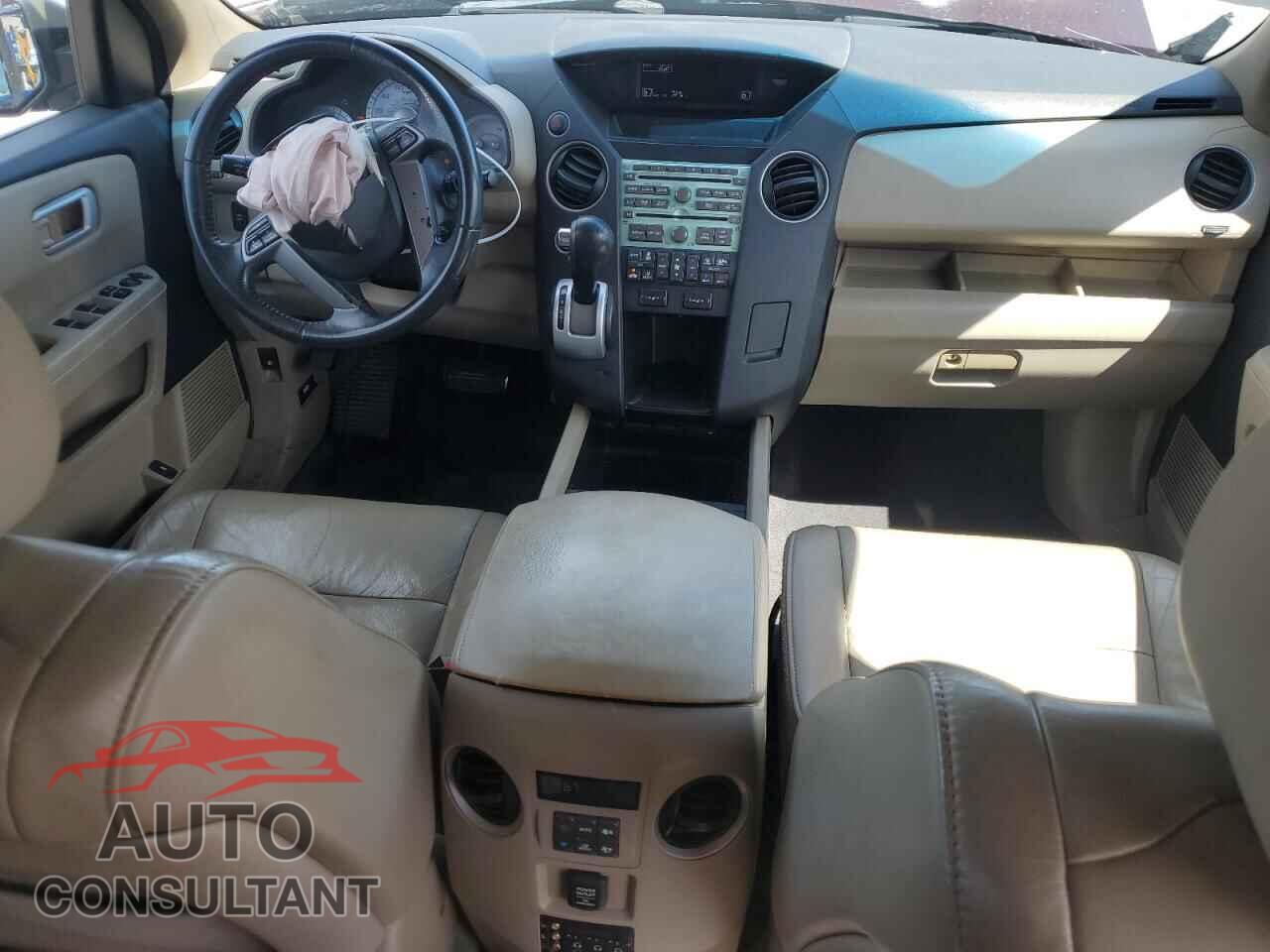 HONDA PILOT 2011 - 5FNYF4H61BB062092