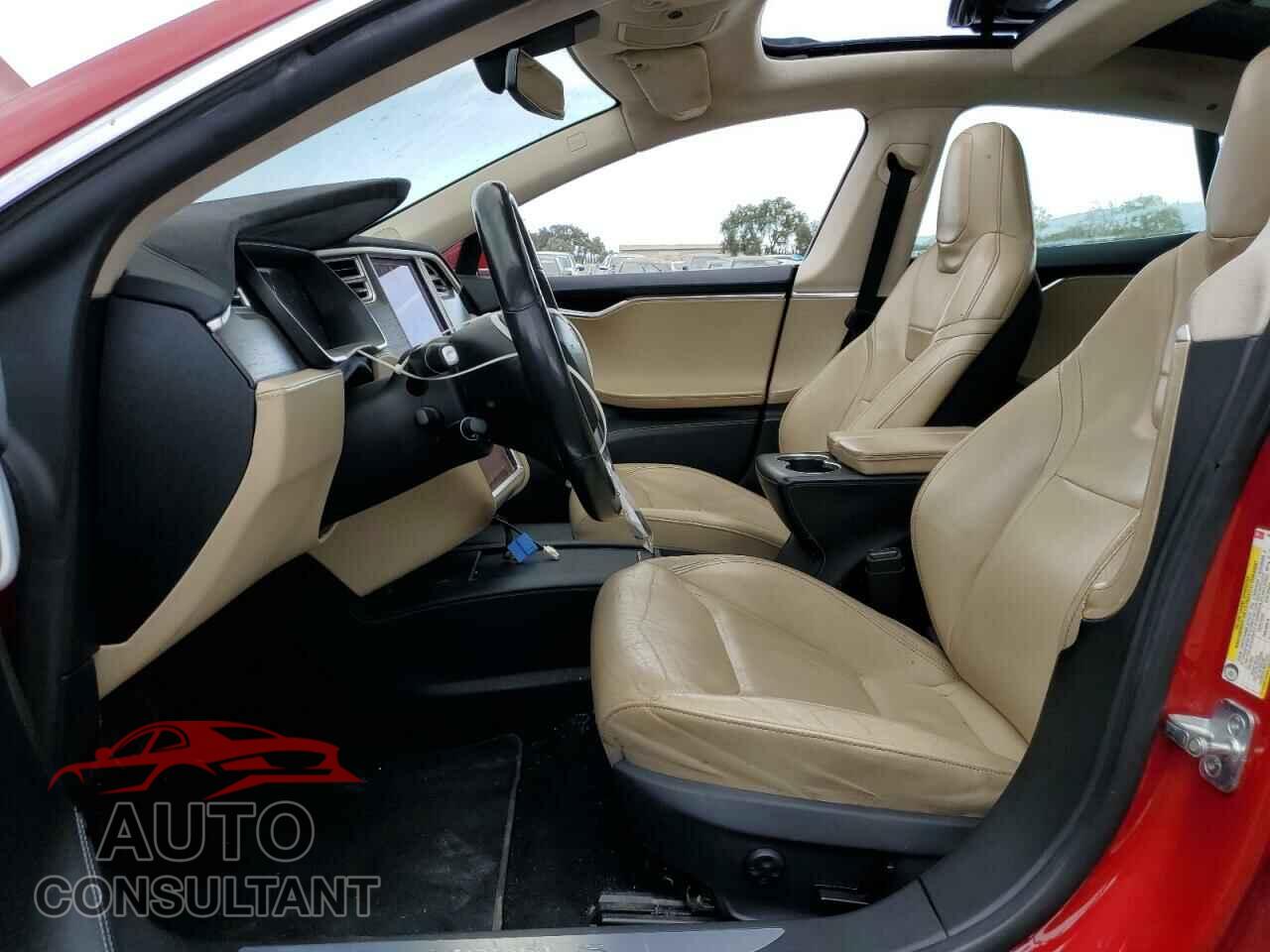 TESLA MODEL S 2016 - 5YJSA1E16GF159243