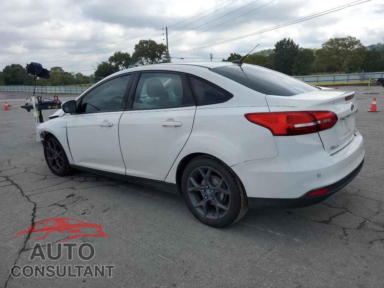FORD FOCUS 2016 - 1FADP3F27GL385725