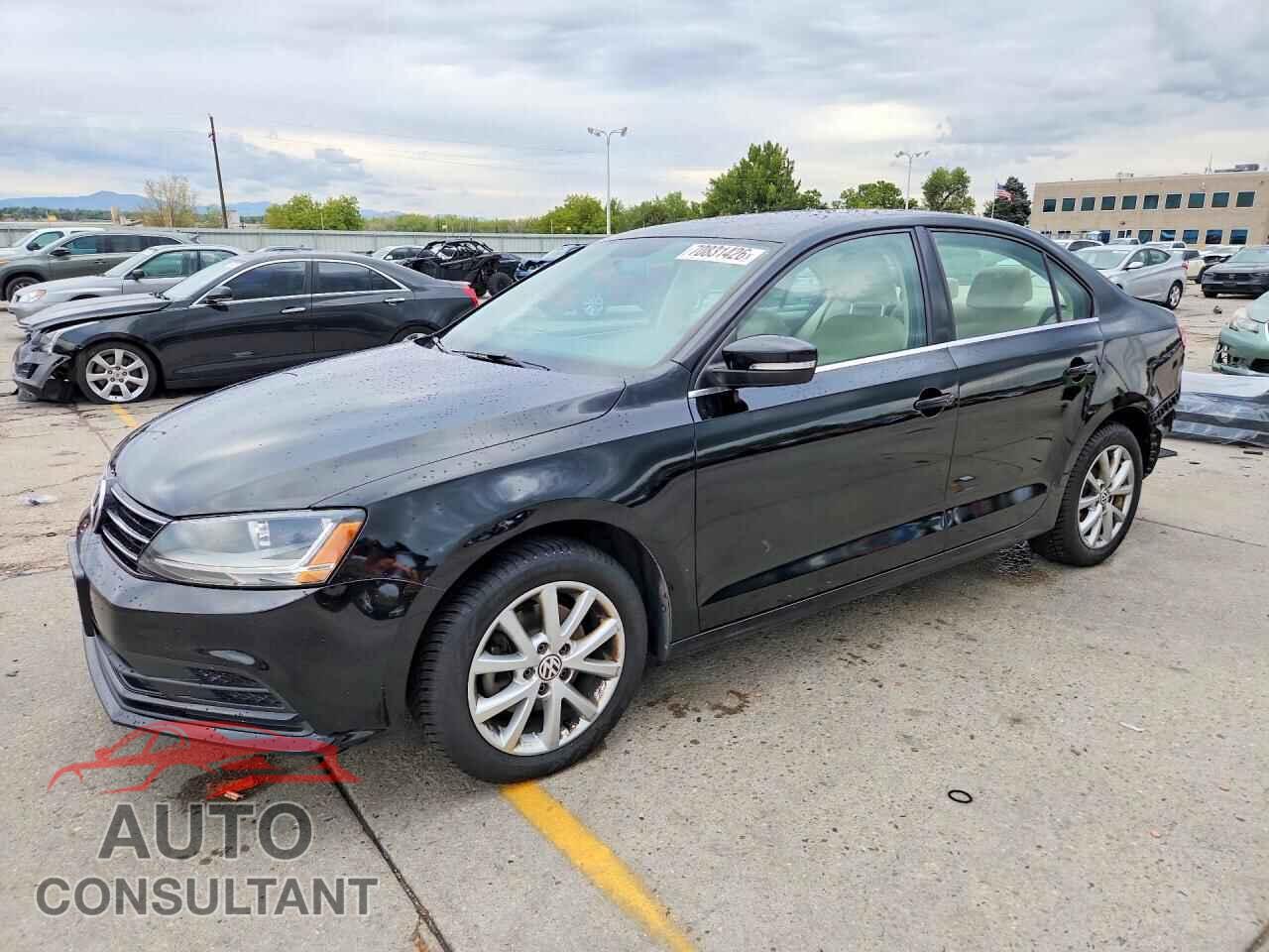 VOLKSWAGEN JETTA 2017 - 3VWDB7AJXHM309833