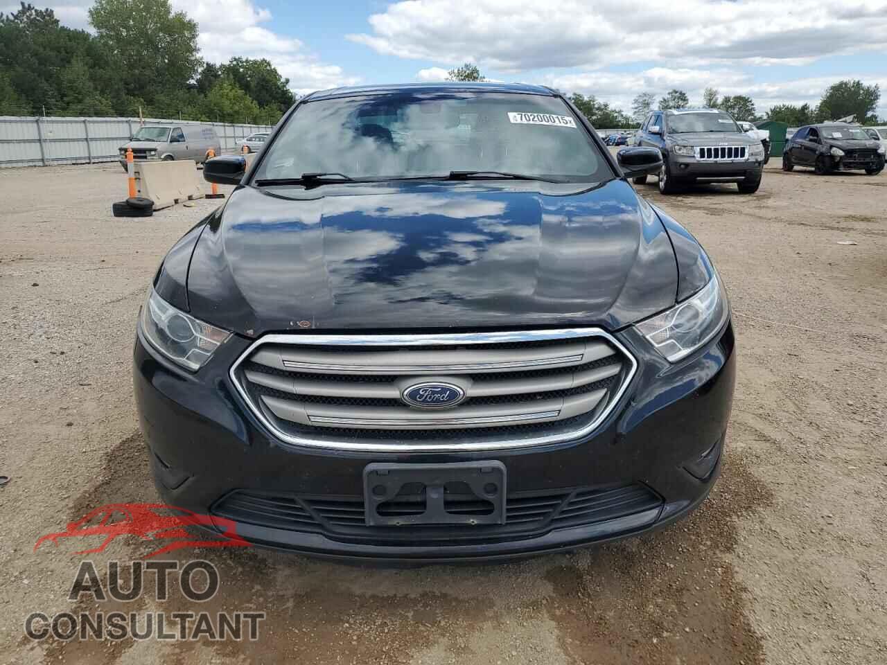 FORD TAURUS 2016 - 1FAHP2E83GG140303