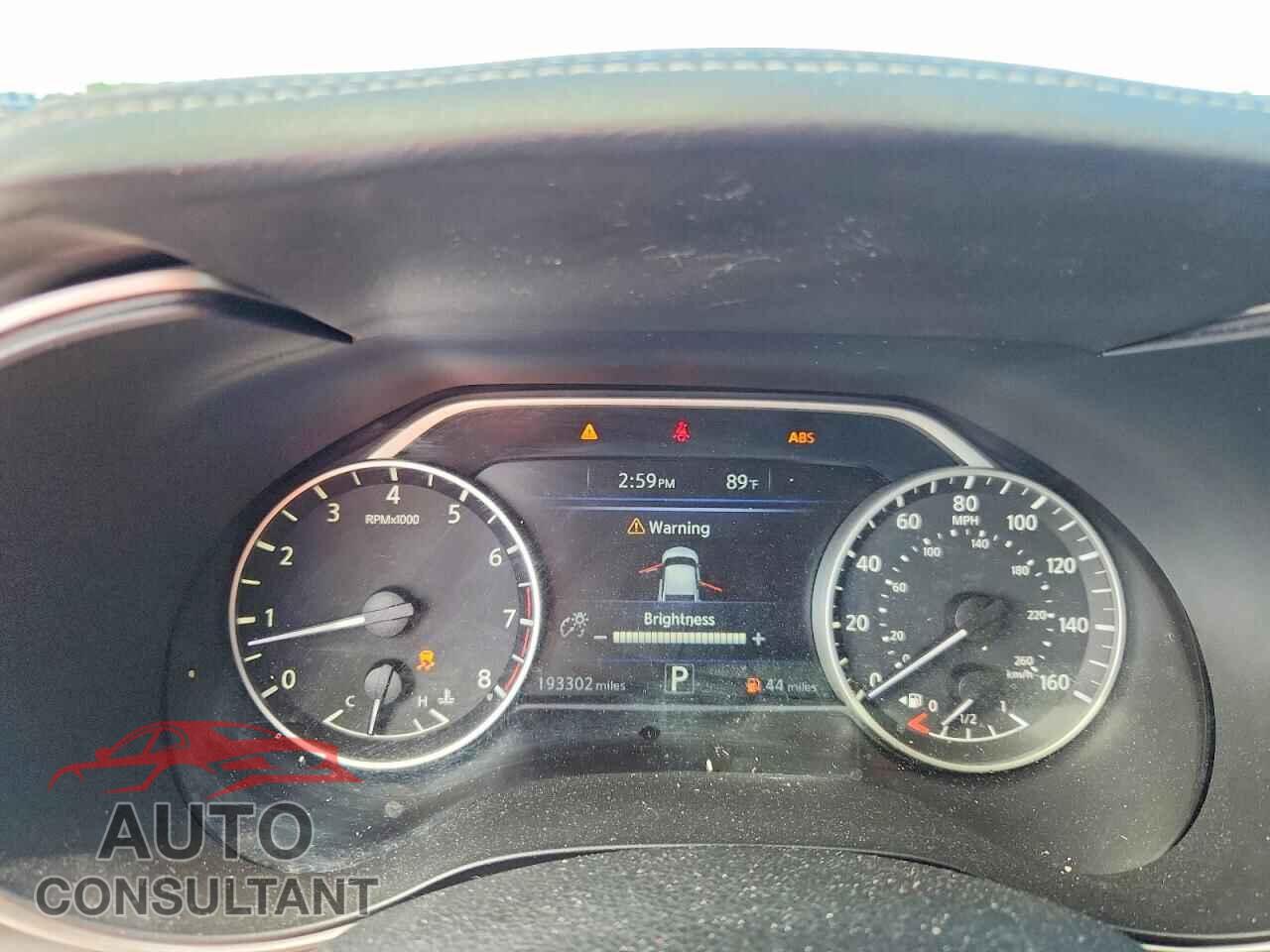 NISSAN MAXIMA 2017 - 1N4AA6AP2HC369331