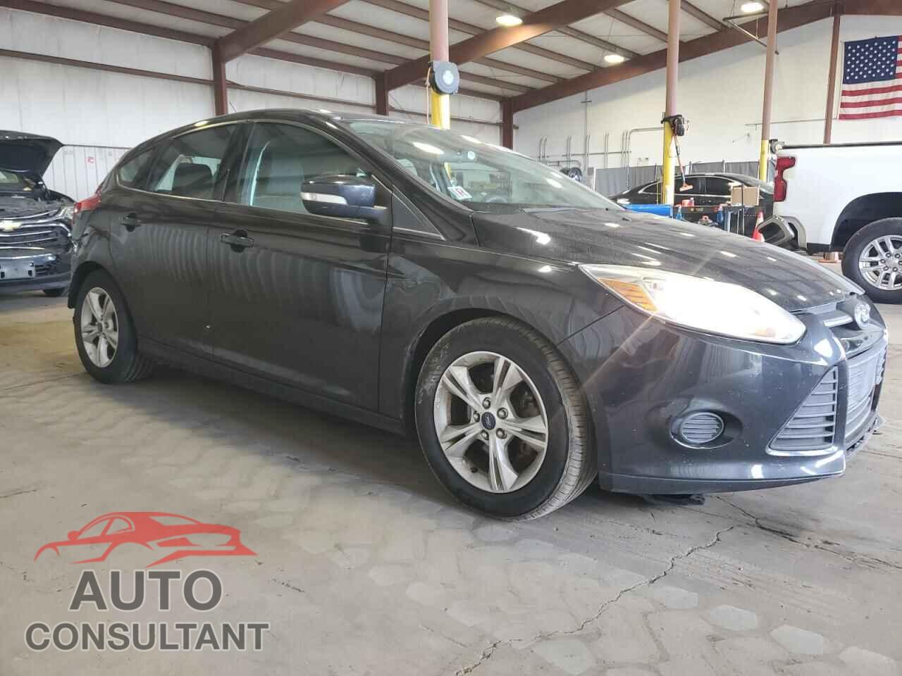 FORD FOCUS 2014 - 1FADP3K26EL421973