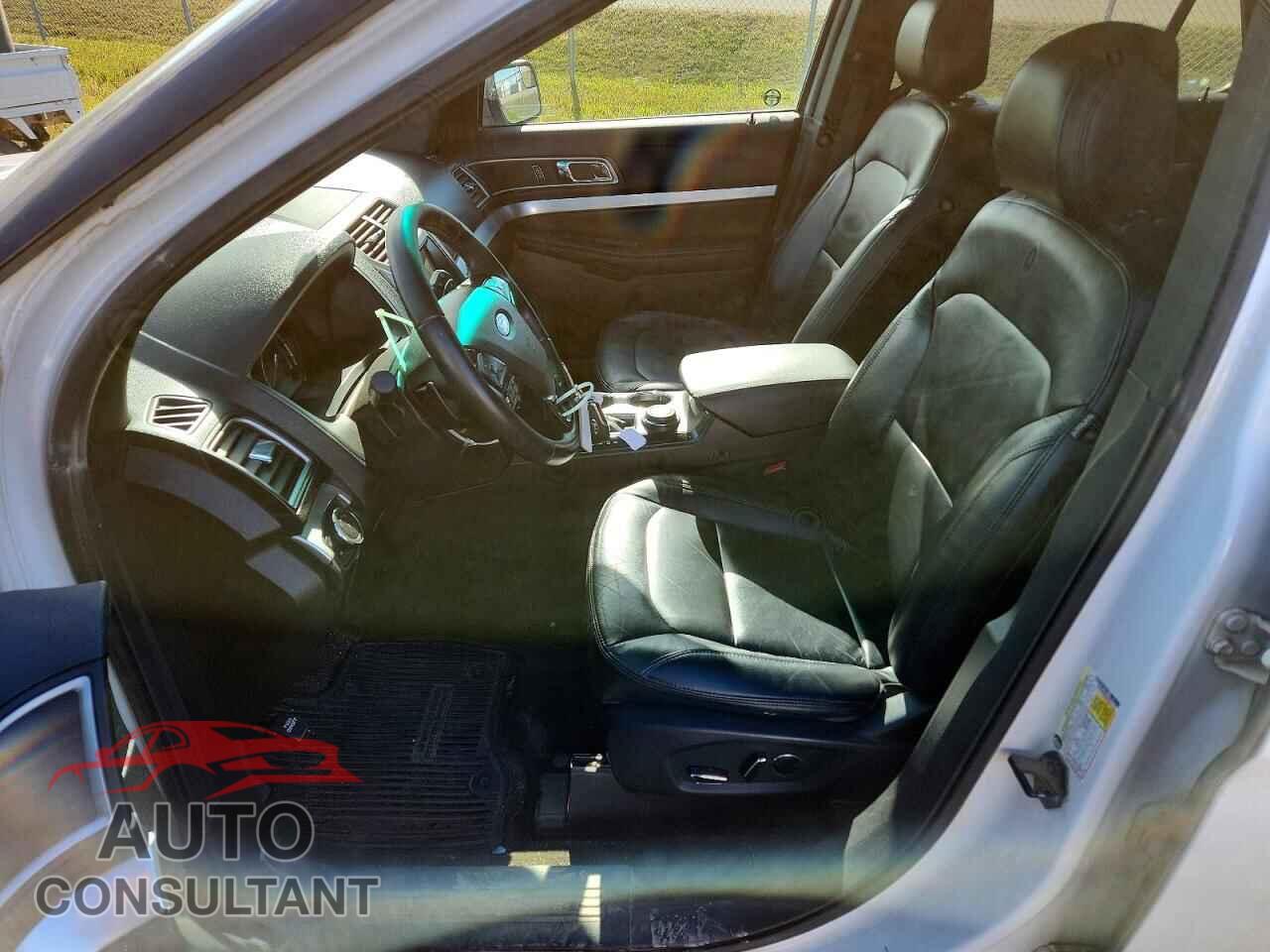 FORD EXPLORER 2016 - 1FM5K8D80GGA21121