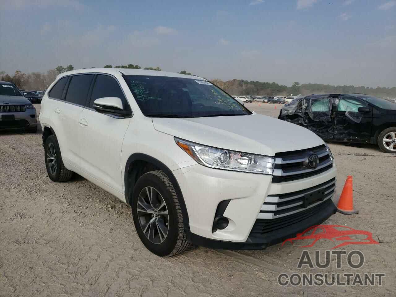 TOYOTA HIGHLANDER 2018 - 5TDZARFH1JS032993