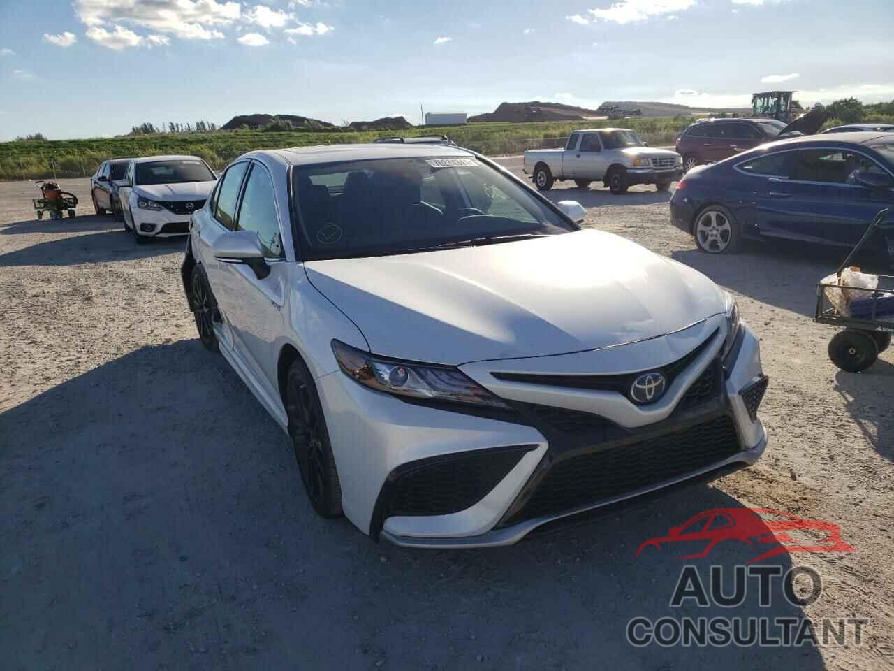 TOYOTA CAMRY 2021 - 4T1K31AK3MU567285