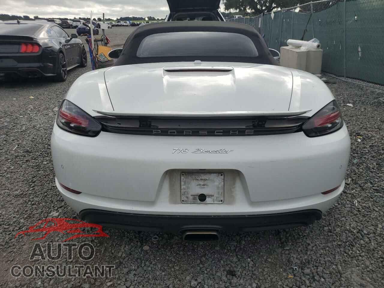 PORSCHE BOXSTER 2017 - WP0CA2A81HS222038
