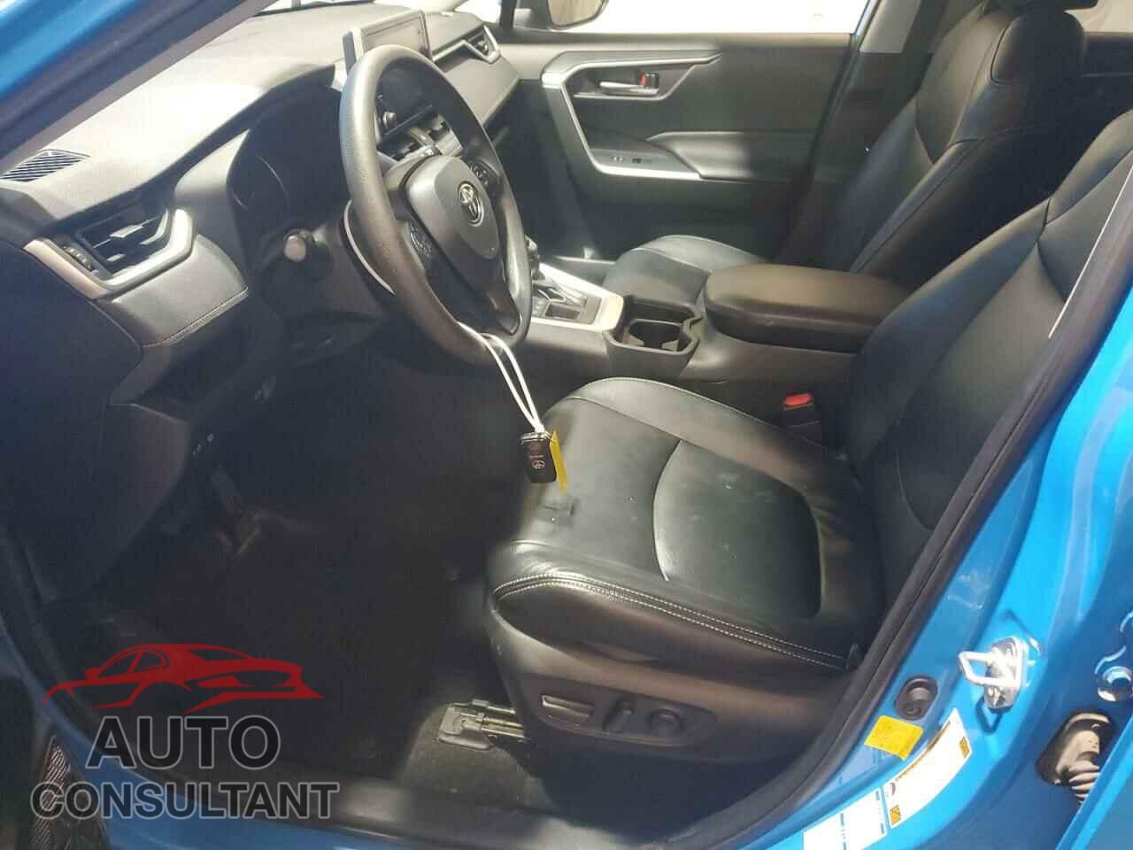 TOYOTA RAV4 2019 - JTMP1RFVXKD046417