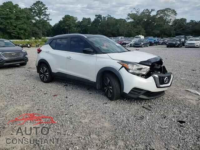 NISSAN KICKS 2018 - 3N1CP5CU2JL541630