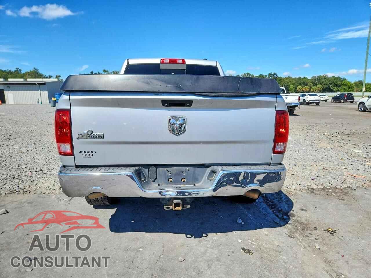 DODGE RAM 1500 2010 - 1D7RB1CT1AS195972