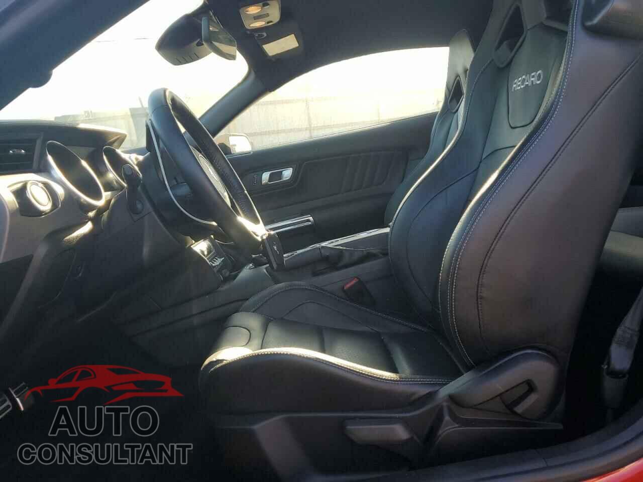 FORD MUSTANG 2023 - 1FA6P8CF7P5305468
