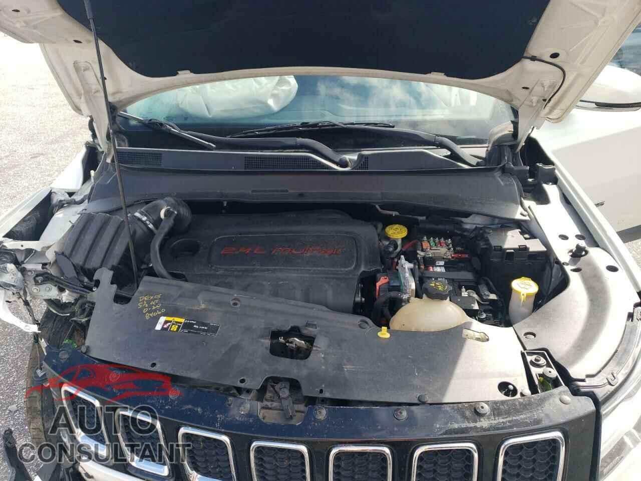 JEEP COMPASS 2017 - 3C4NJDCB8HT645792
