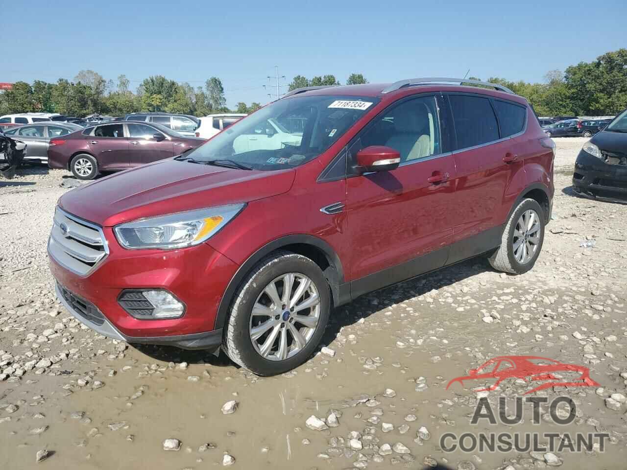 FORD ESCAPE 2017 - 1FMCU0JD5HUA08372