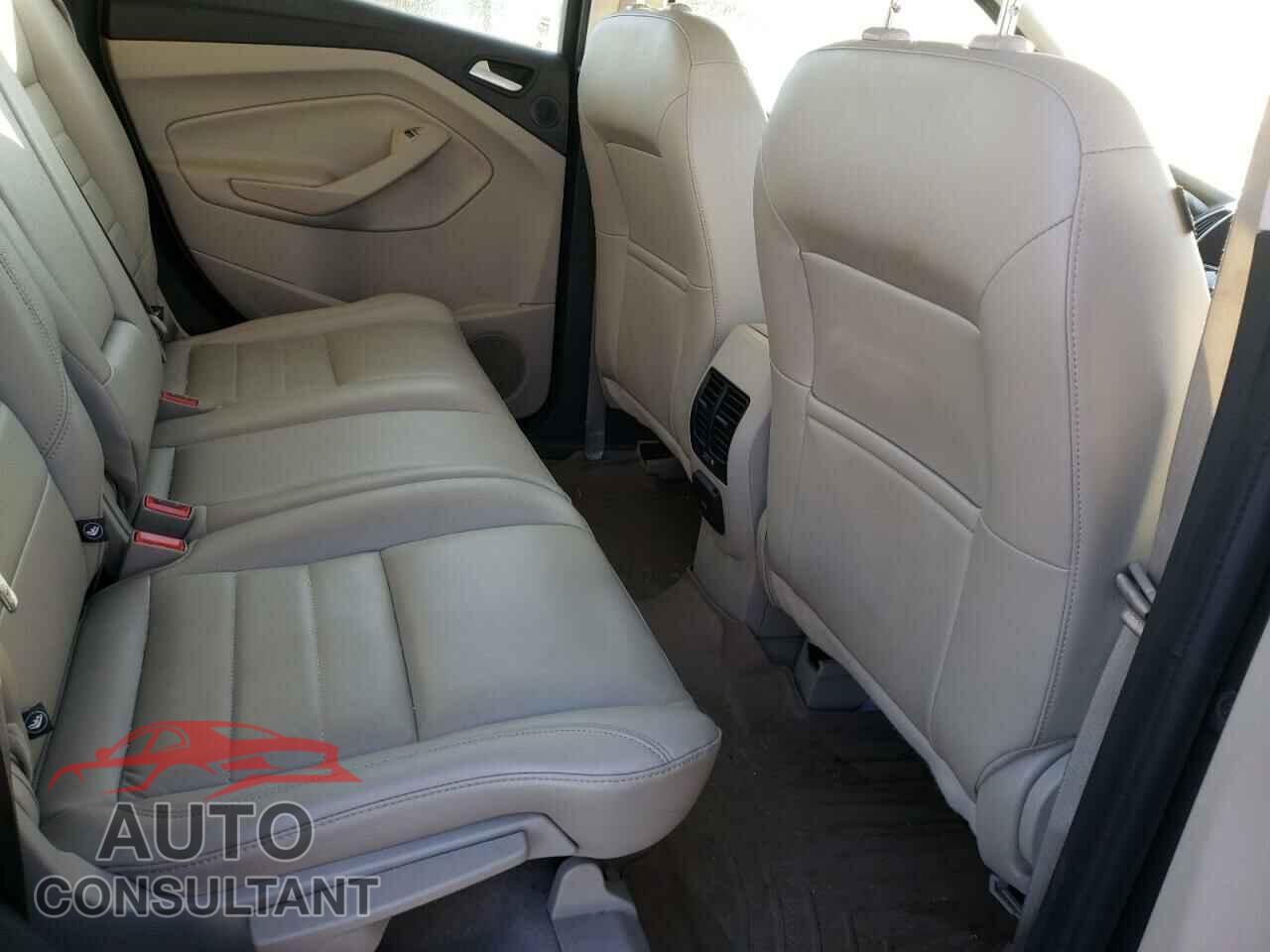 FORD CMAX 2016 - 1FADP5BU3GL109111