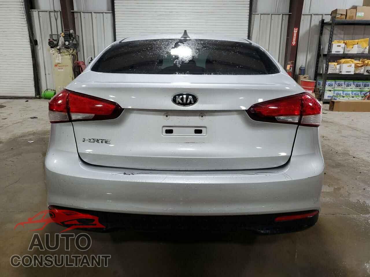 KIA FORTE 2017 - 3KPFK4A76HE091673