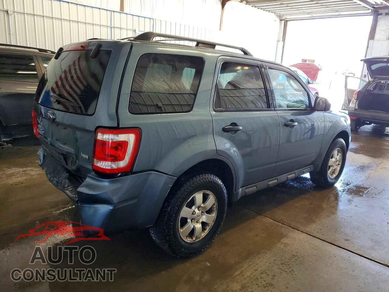 FORD ESCAPE 2011 - 1FMCU9DG3BKA65909