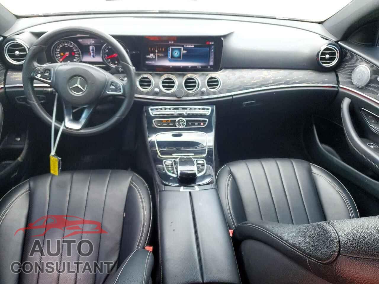 MERCEDES-BENZ E-CLASS 2017 - WDDZF4JB7HA052105