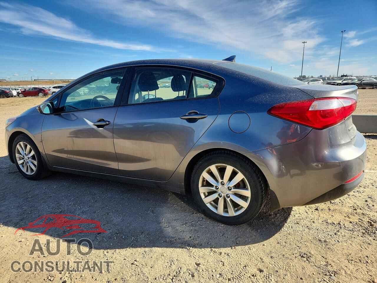 KIA FORTE 2016 - KNAFX4A65G5452228